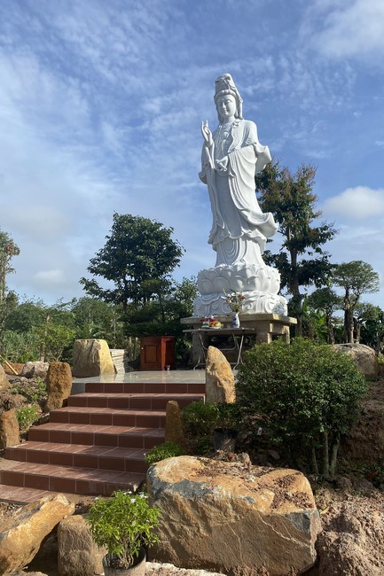 Chùa Suối Pháp: Khóa tu Một ngày An lạc