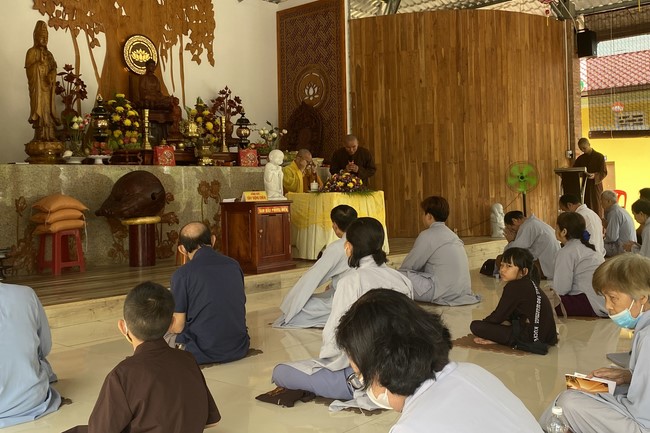 Chùa Suối Pháp: Khóa tu Một ngày An lạc