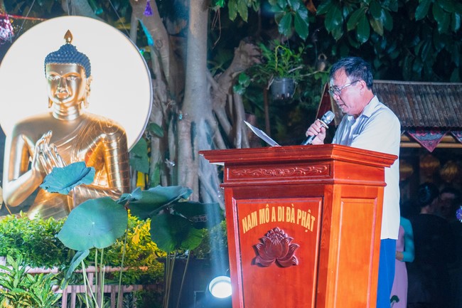 “Return to Buddha on Mid-Autumn Festival of Hoa Phuc Pagoda