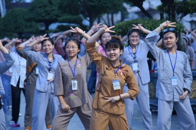 Ngày tu Sinh Viên Hướng Về Phật Pháp