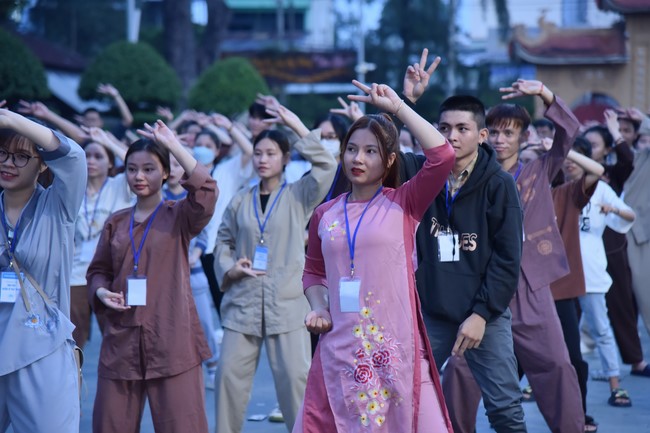 Ngày tu Sinh Viên Hướng Về Phật Pháp