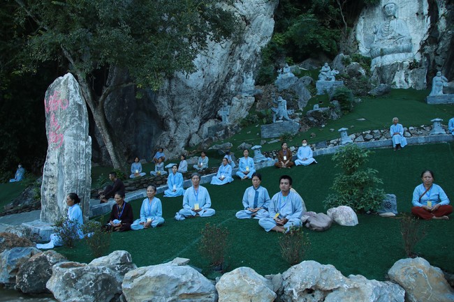 Chùa Cổ Am: Khóa tu “Tịnh Hóa Thân Tâm”