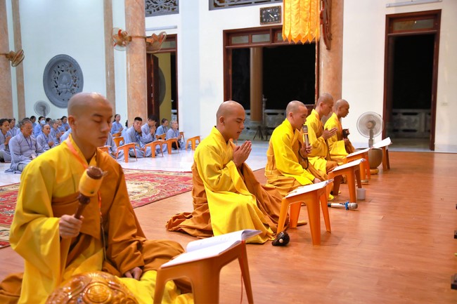 Chùa Cổ Am: Khóa tu “Tịnh Hóa Thân Tâm”