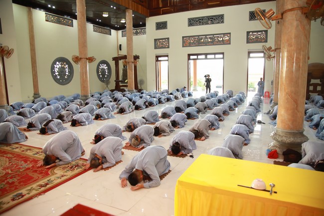 Chùa Cổ Am: Khóa tu “Tịnh Hóa Thân Tâm”