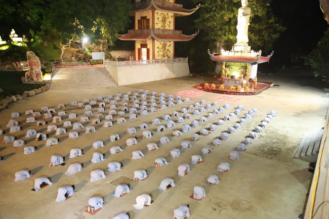 Chùa Cổ Am: Khóa tu “Tịnh Hóa Thân Tâm”