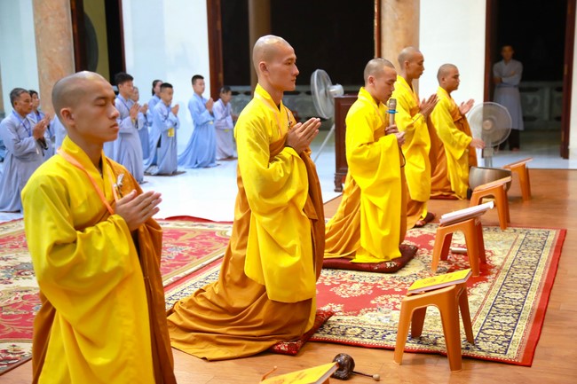 Chùa Cổ Am: Khóa tu “Tịnh Hóa Thân Tâm”