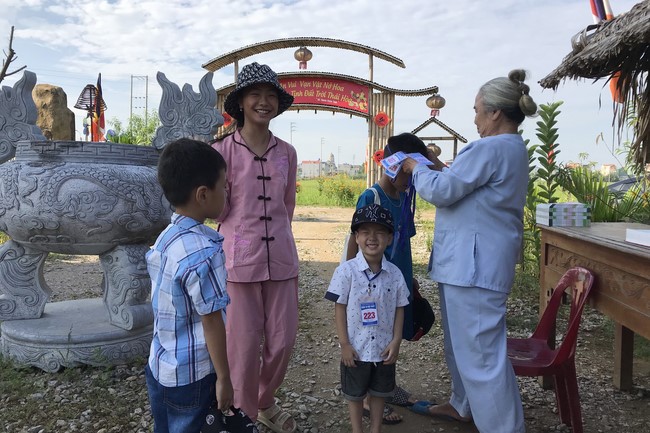 One - Day Retreat at Dong Cao pagoda