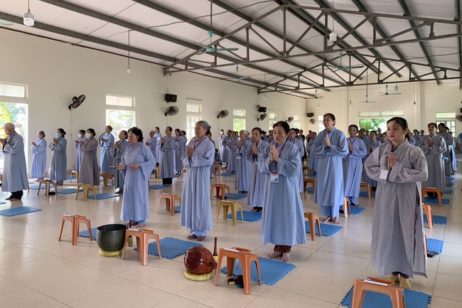 One - Day Retreat at Dong Cao pagoda