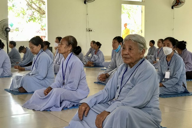 One - Day Retreat at Dong Cao pagoda