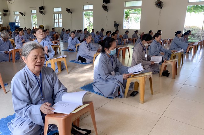 One - Day Retreat at Dong Cao pagoda