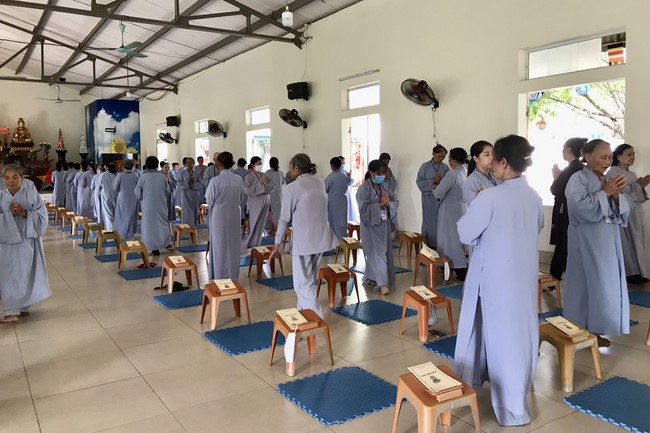 One - Day Retreat at Dong Cao pagoda