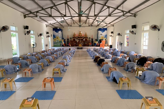 One - Day Retreat at Dong Cao pagoda