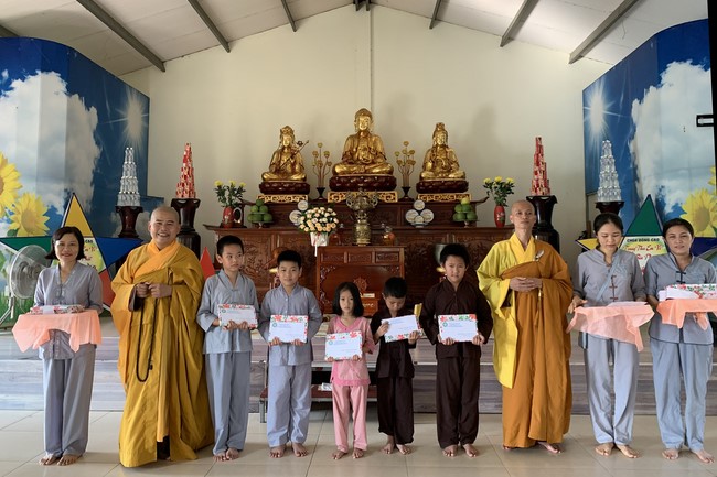 One - Day Retreat at Dong Cao pagoda