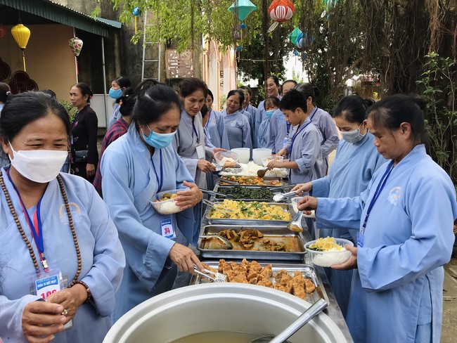 One - Day Retreat at Dong Cao pagoda