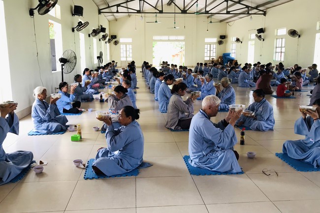 One - Day Retreat at Dong Cao pagoda