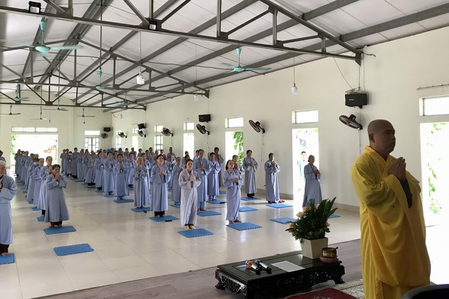 One - Day Retreat at Dong Cao pagoda