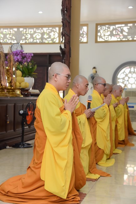 Wedding Ceremony at the pagoda