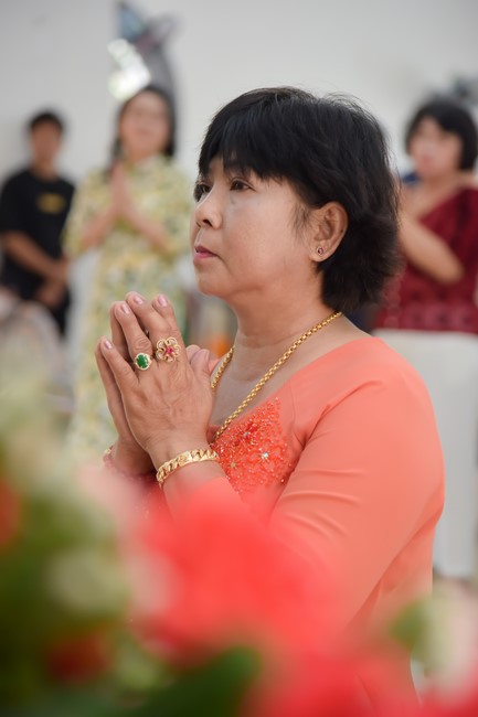 Wedding Ceremony at the pagoda