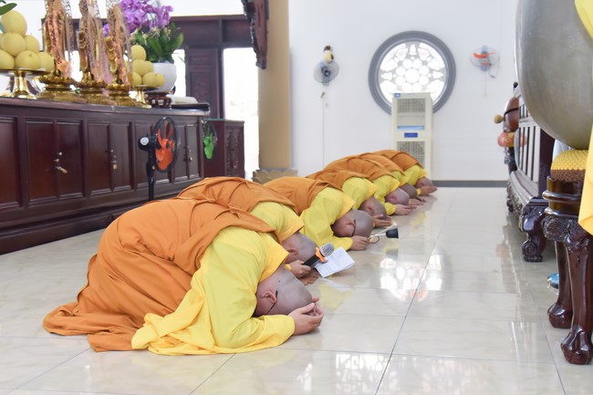 Wedding Ceremony at the pagoda