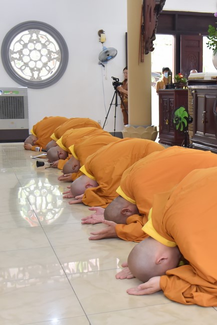 Wedding Ceremony at the pagoda