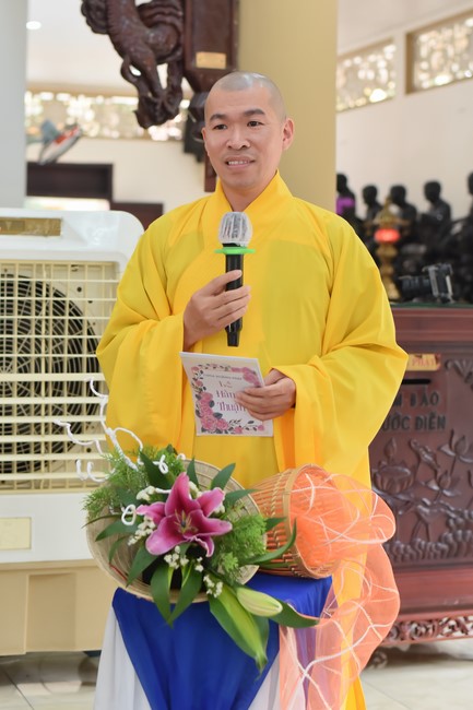 Wedding Ceremony at the pagoda