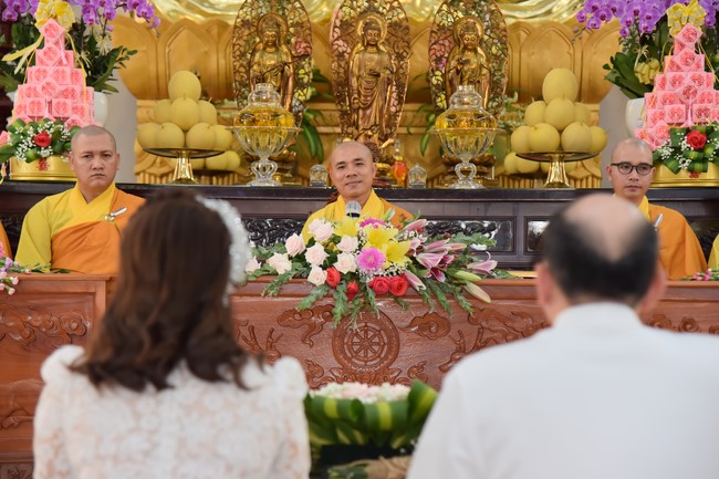 Wedding Ceremony at the pagoda