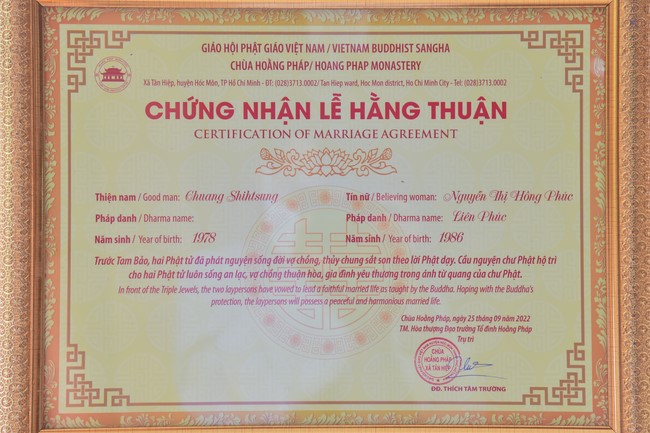 Wedding Ceremony at the pagoda