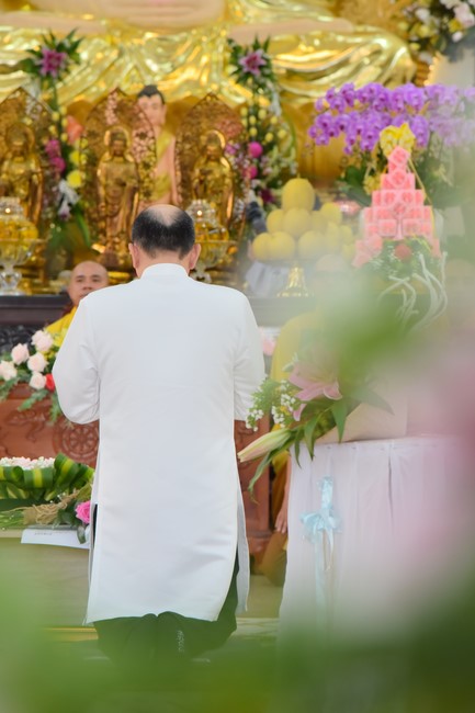 Wedding Ceremony at the pagoda