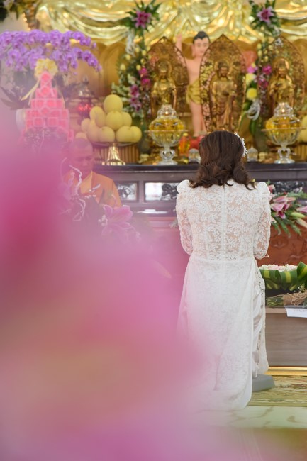 Wedding Ceremony at the pagoda