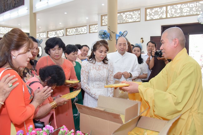 Wedding Ceremony at the pagoda