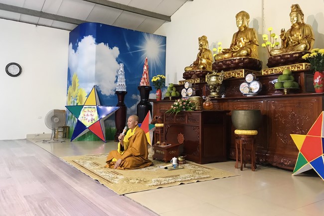 Repentant Ceremony at Dong Cao pagoda