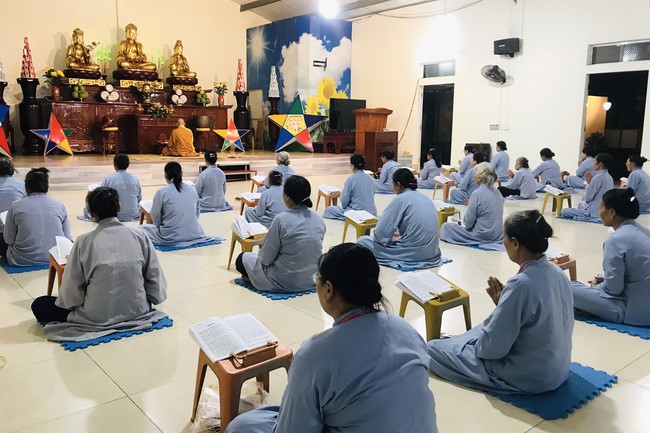 Repentant Ceremony at Dong Cao pagoda