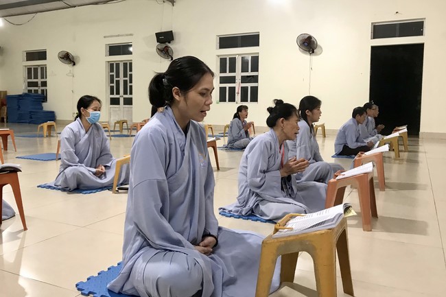 Repentant Ceremony at Dong Cao pagoda