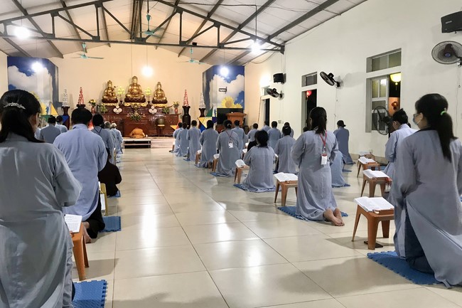 Repentant Ceremony at Dong Cao pagoda