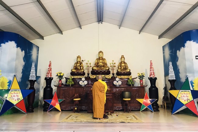Repentant Ceremony at Dong Cao pagoda