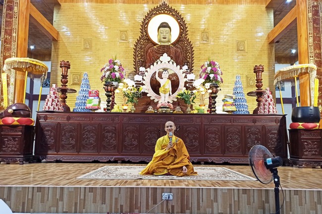 Repentance ceremony on August 30th, Year of the Tiger at Giai Lam Pagoda