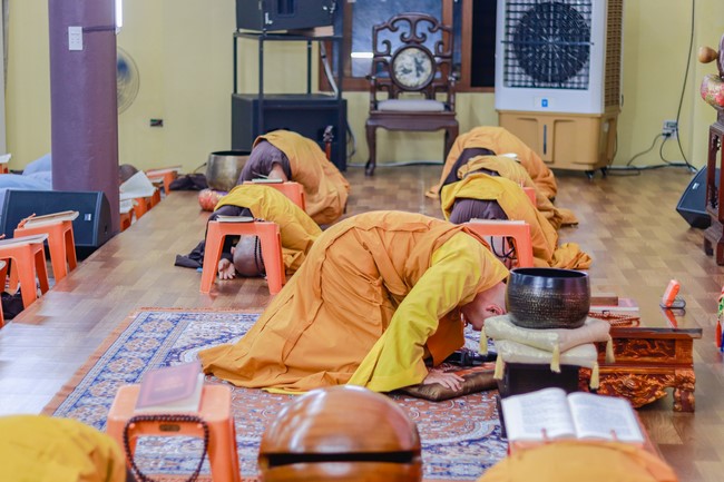 The six-sense together repentant Ceremony on Aug. 30th, Year of the Tiger at Hoa Phuc Pagoda
