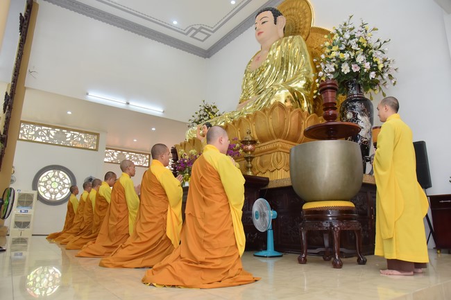 Wedding Ceremony at the pagoda