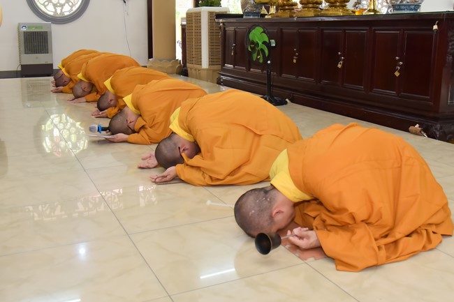 Wedding Ceremony at the pagoda