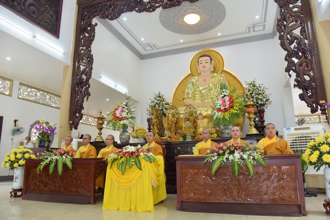 Wedding Ceremony at the pagoda