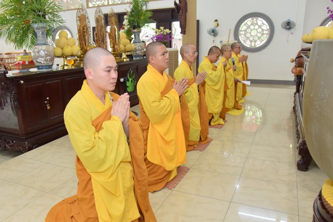 Wedding Ceremony at the pagoda