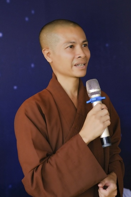 The Full Moon Giving Kids at An Huong Pagoda, An Giang