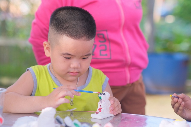 The Full Moon Giving Kids at An Huong Pagoda, An Giang