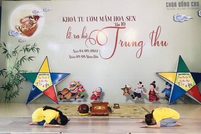 The 10th Lotus seeds Sowing Retreat at Dong Cao Pagoda