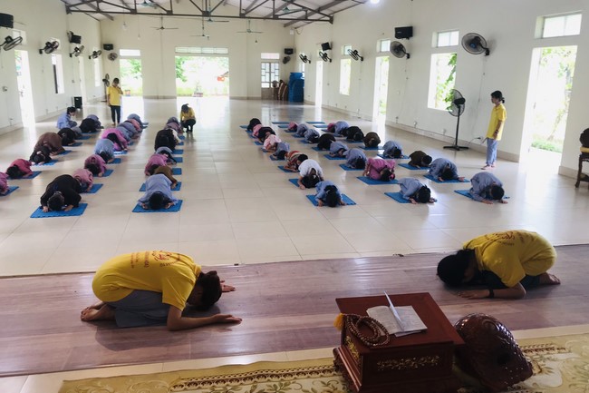 The 10th Lotus seeds Sowing Retreat at Dong Cao Pagoda