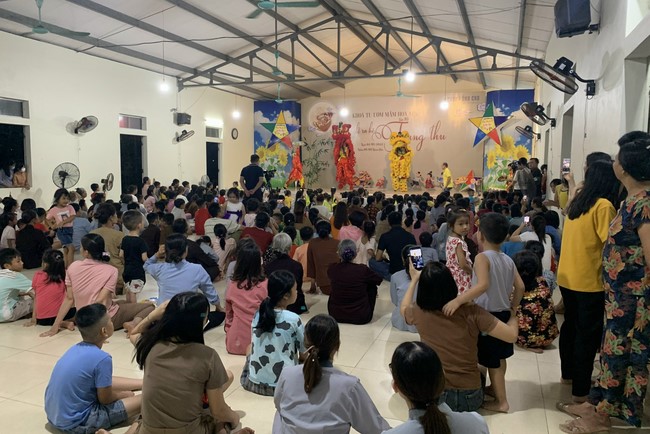 Mid-Autumn Festival at Dong Cao Pagoda- Thanh Hoa