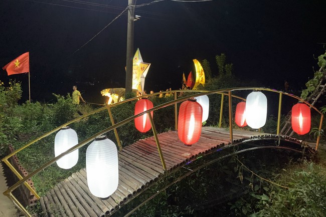Mid-Autumn Festival at Dong Cao Pagoda- Thanh Hoa