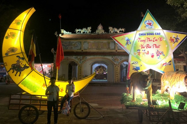 Mid-Autumn Festival at Dong Cao Pagoda- Thanh Hoa