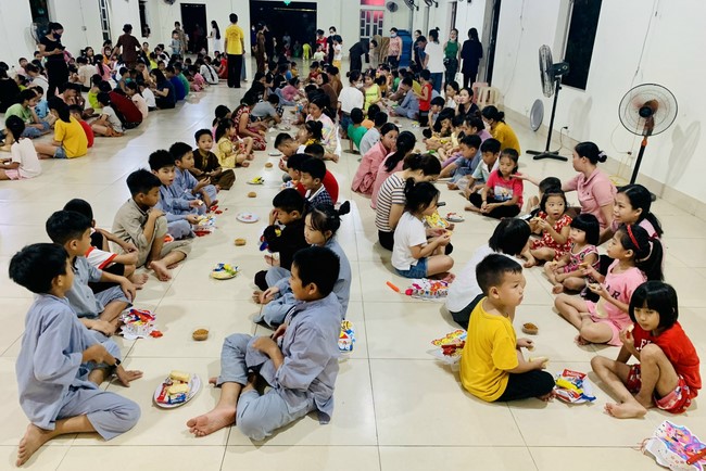 Mid-Autumn Festival at Dong Cao Pagoda- Thanh Hoa