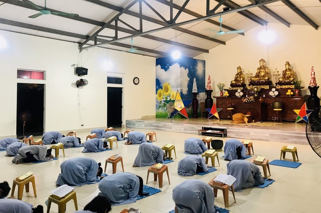 Chùa Đống Cao: Lễ sám hối định kỳ